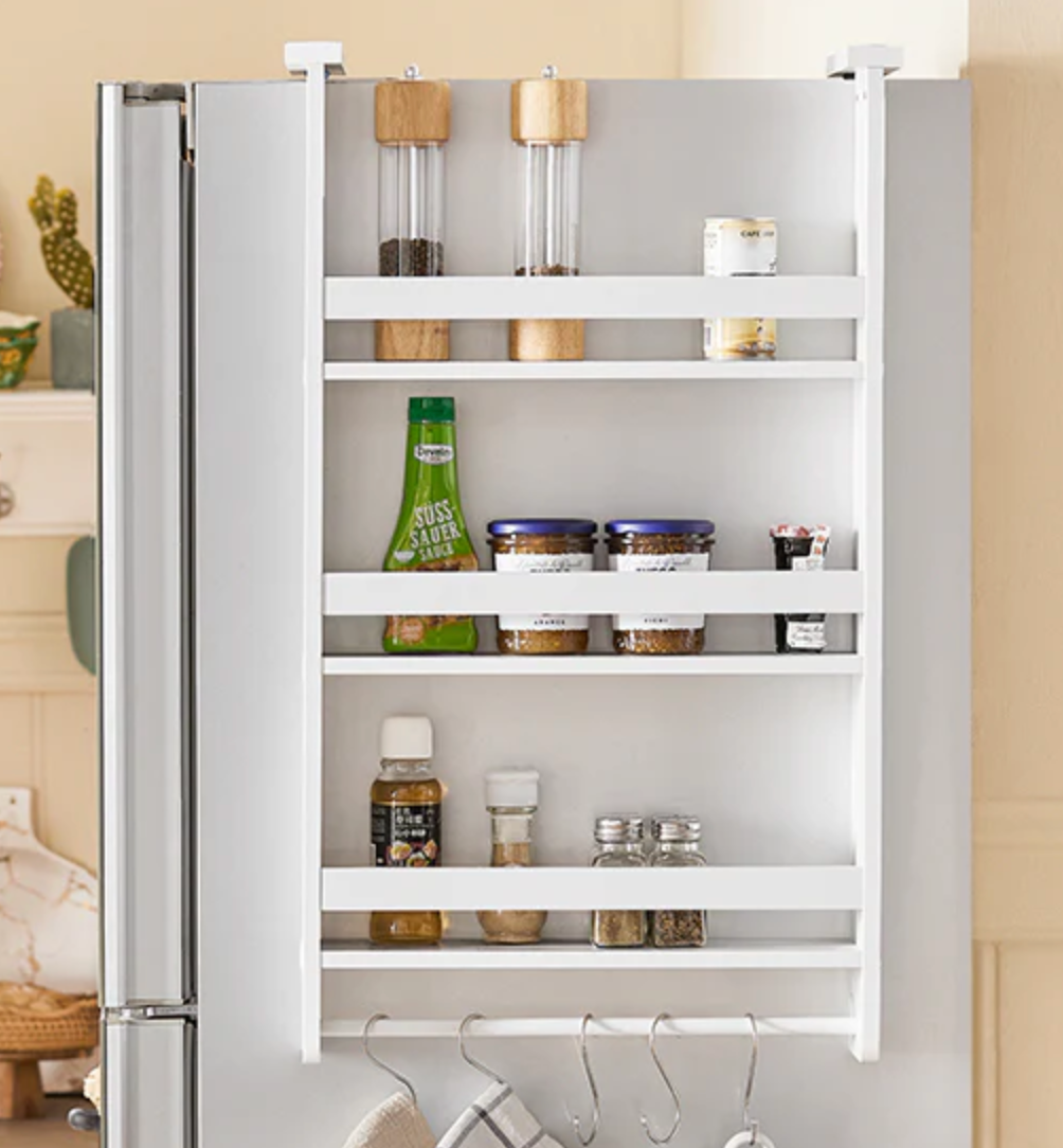 SoBuy FRG150-W – Hängeregal mit 4 Ablagen & 5 Haken, weiß, 73,5 cm hoch, ideal für Küche, Bad & Tür