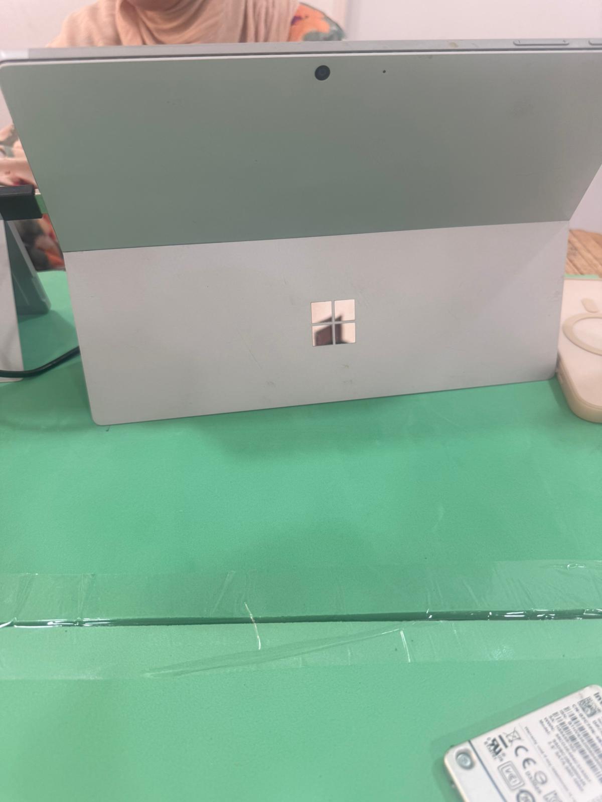 Microsoft Surface Pro 7 – 12.3